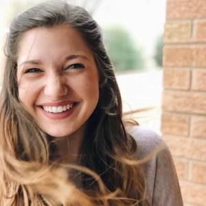 Meet your Posher, Claire